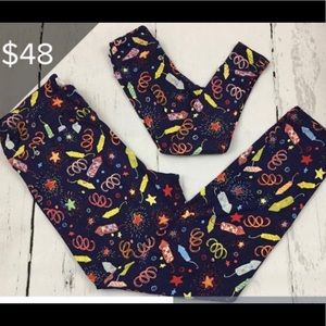 Mommy and Me leggings set! Patriotic LuLaRoe set!